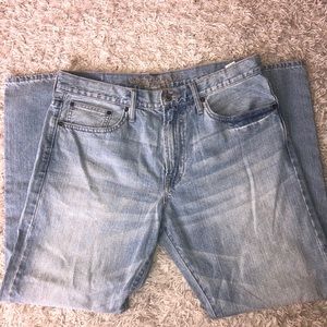 American Eagle Relaxed Straight Jeans Size 34/30